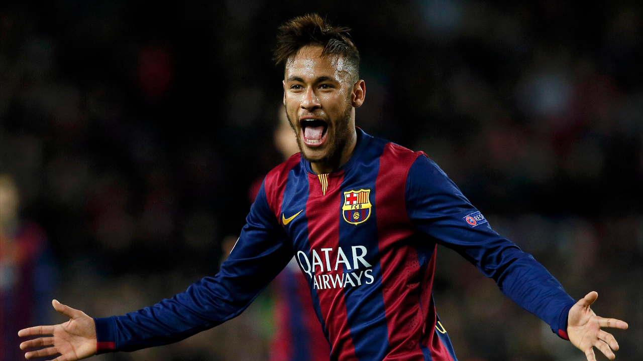  G2观众热烈欢呼！，内马尔迎来七赛季出色发挥热度持续攀升